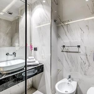 Aansluitende Kamer